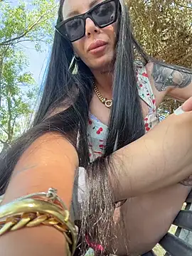 XXX chat uživo modela Baby_Panther