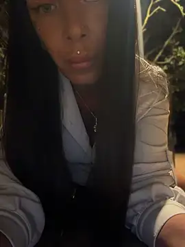 Baby_Panther Webcam show