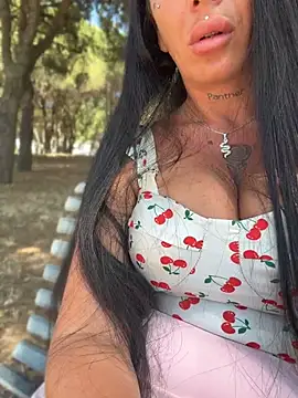 Baby_Panther Webcam show