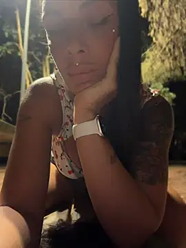 Baby_Panther Webcam show