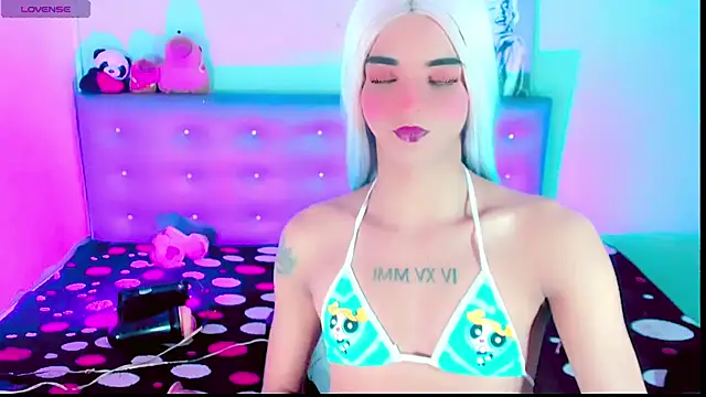 malahya_ Show in webcam