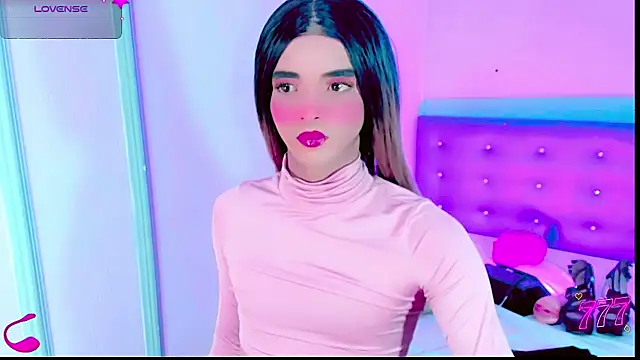 malahya_ Show in webcam