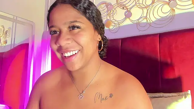 Sofi_Fox_'s Webcam Show