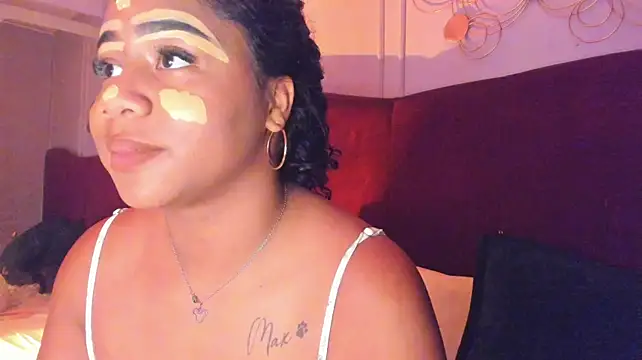 Sofi_Fox_ Chat XXX in diretta