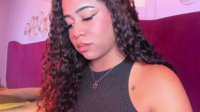 Sofi_Fox_ live XXX chat