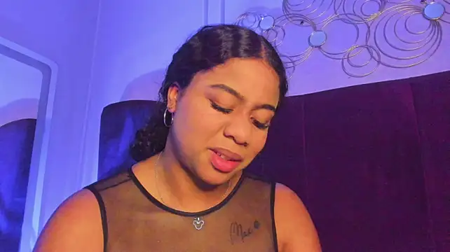 Sofi_Fox_'s Live XXX Chat