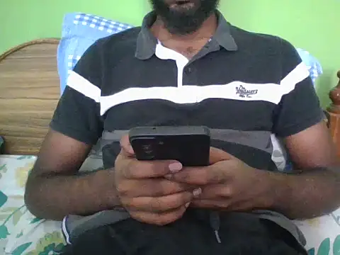 Chat +18 de bangalorebulli ao vivo