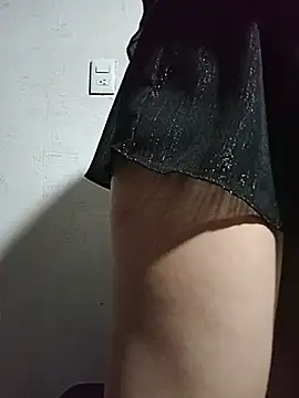 KITTEN-10 webcam show