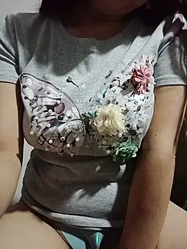 Živý XXX chat KITTEN-10