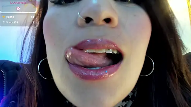 VickyJohnson1 Chat XXX live
