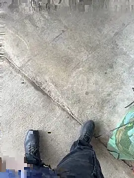 SukItSlo444 Show in webcam