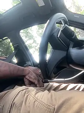 SukItSlo444 Webcam Show