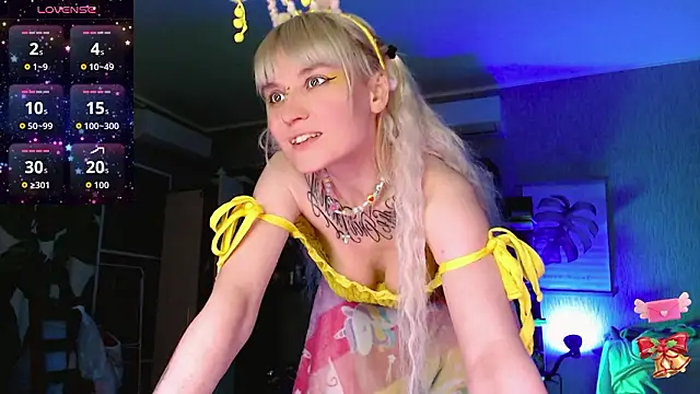 mischellemeow13 网络视讯表演