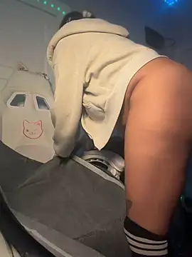 Lunalovesyou8's Webcam Show