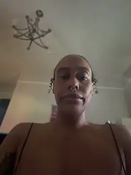 Lunalovesyou8's Webcam Show