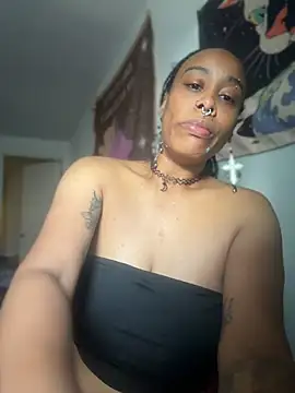 Lunalovesyou8's Webcam Show