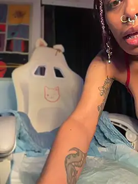 LUNA4pussy's Webcam Show