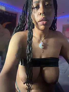 MsLunaParker's Webcam Show