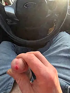 Pertunjukan Kamera Web Titanhoott