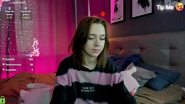 Lesi_Moonie01 Chat XXX in diretta