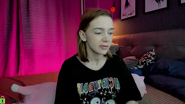Lesi_Moonie01's Live XXX Chat