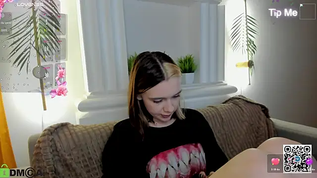 Lesi_Moonie01 XXX чат на живо