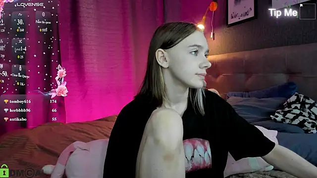 Lesi_Moonie01's Live XXX Chat