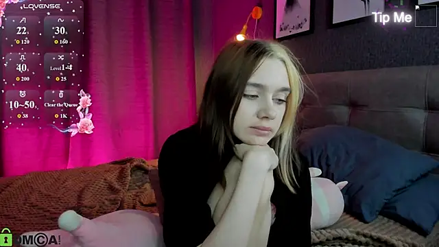 Lesi_Moonie01 Adlı Modelin Canlı XXX Sohbeti