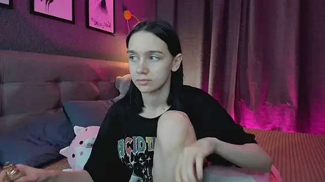Онлайн чат XXX Lesi_Moonie01