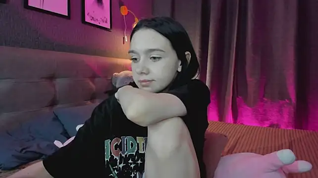 XXX chat uživo modela Lesi_Moonie01