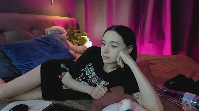 Chatroom XXX en direct de Lesi_Moonie01