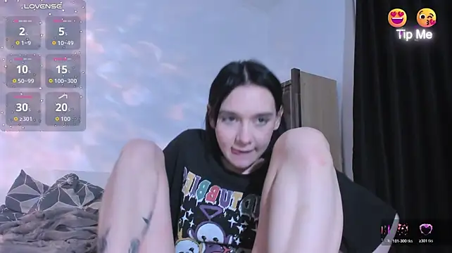 Онлайн чат XXX Lesi_Moonie01