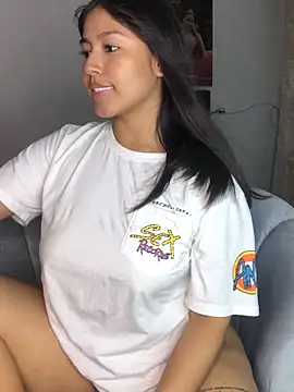 Živý XXX chat EmmaRossem