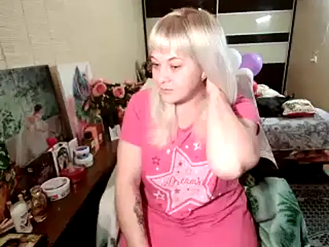 Chat +18 de Lia_Laguna77 ao vivo