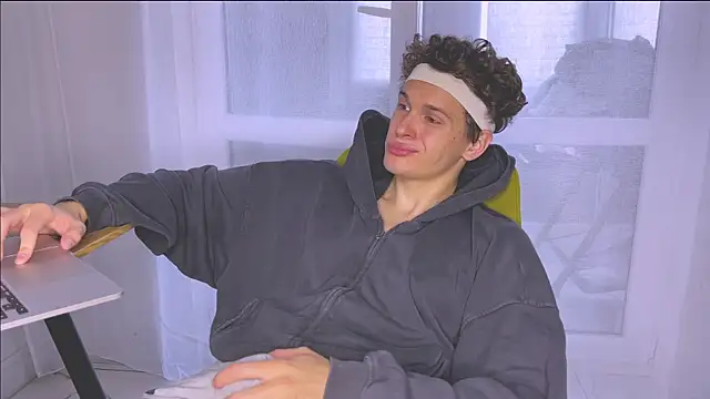 Živý XXX chat alyx_garden