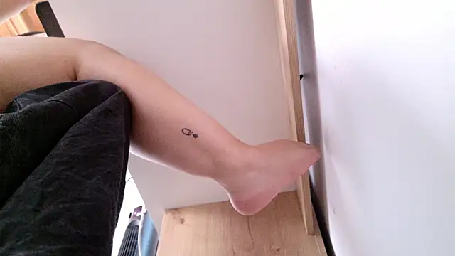 dulcepurnimaqos' Live XXX Chat