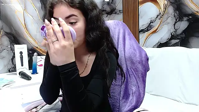 Živá chatovací místnost lilimini032