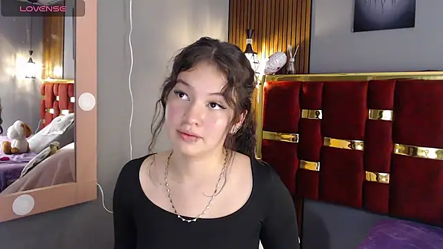 lilimini032 Live XXX-Chat