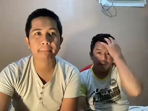 Boytoy_asian Show Webcam