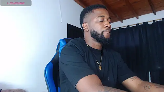 Drake_Nassir4 Live XXX-chat