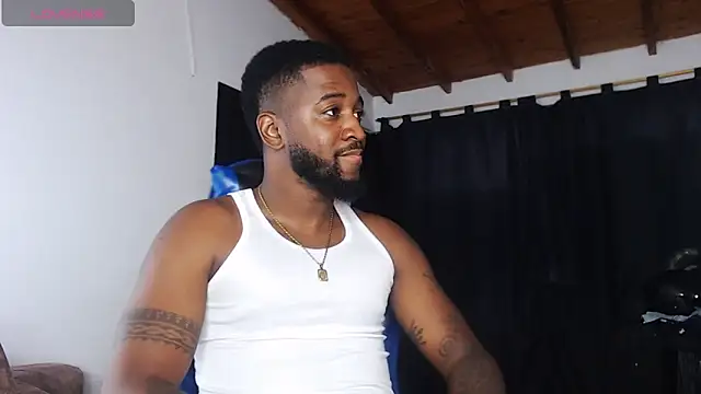 Chat +18 de Drake_Nassir4 ao vivo