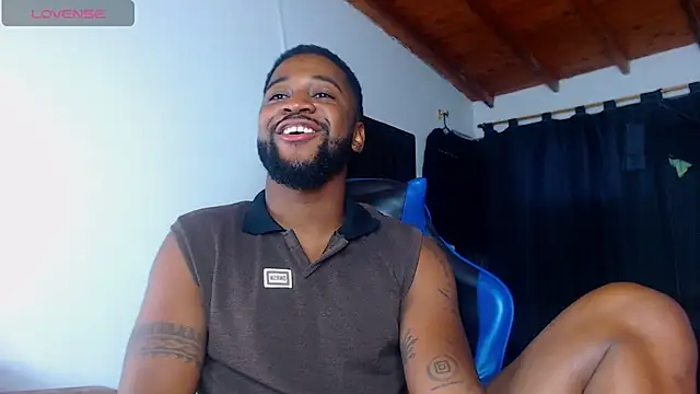 Drake_Nassir4 Adlı Modelin Web Kamerası Şovu