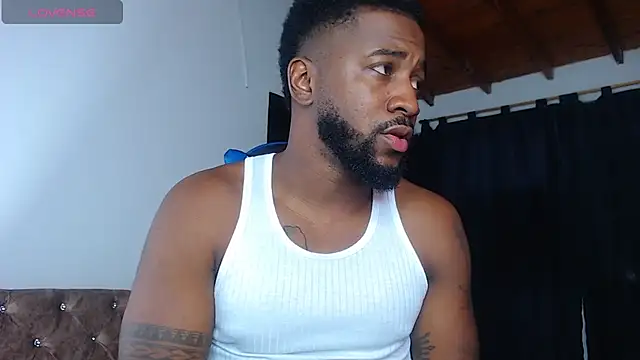 Drake_Nassir4 Adlı Modelin Web Kamerası Şovu