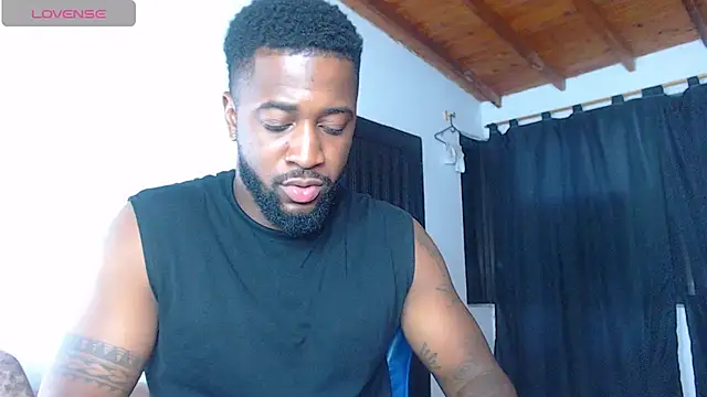 Chat XXX ao vivo de Drake_Nassir4