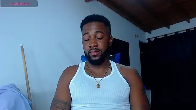 Drake_Nassir4 Show in webcam