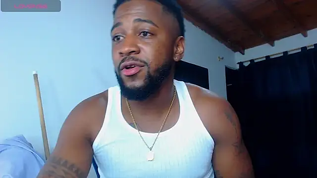 Show modela Drake_Nassir4 na web-kameri
