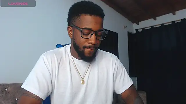 Вебкам-шоу Drake_Nassir4