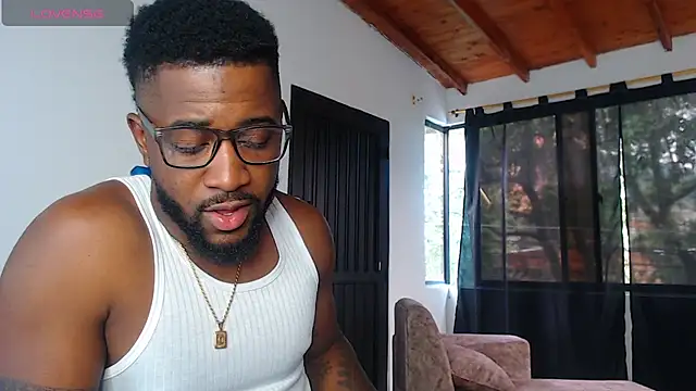 Drake_Nassir4 在線直播表演