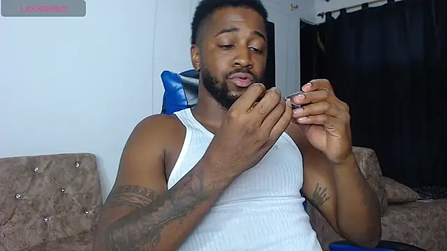 Drake_Nassir4 Show in webcam