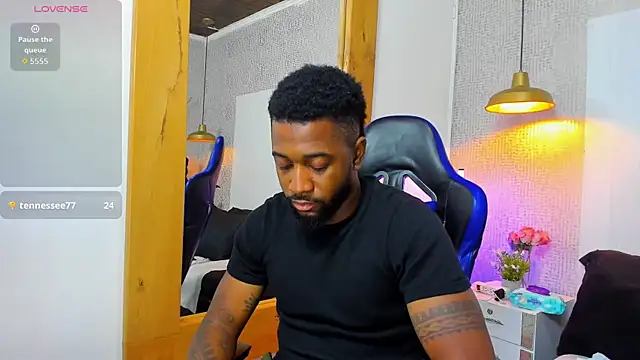 Drake_Nassir4のウェブカメラショー